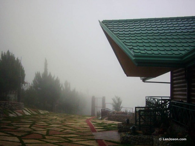 20031116-20031116-fog_baracatan